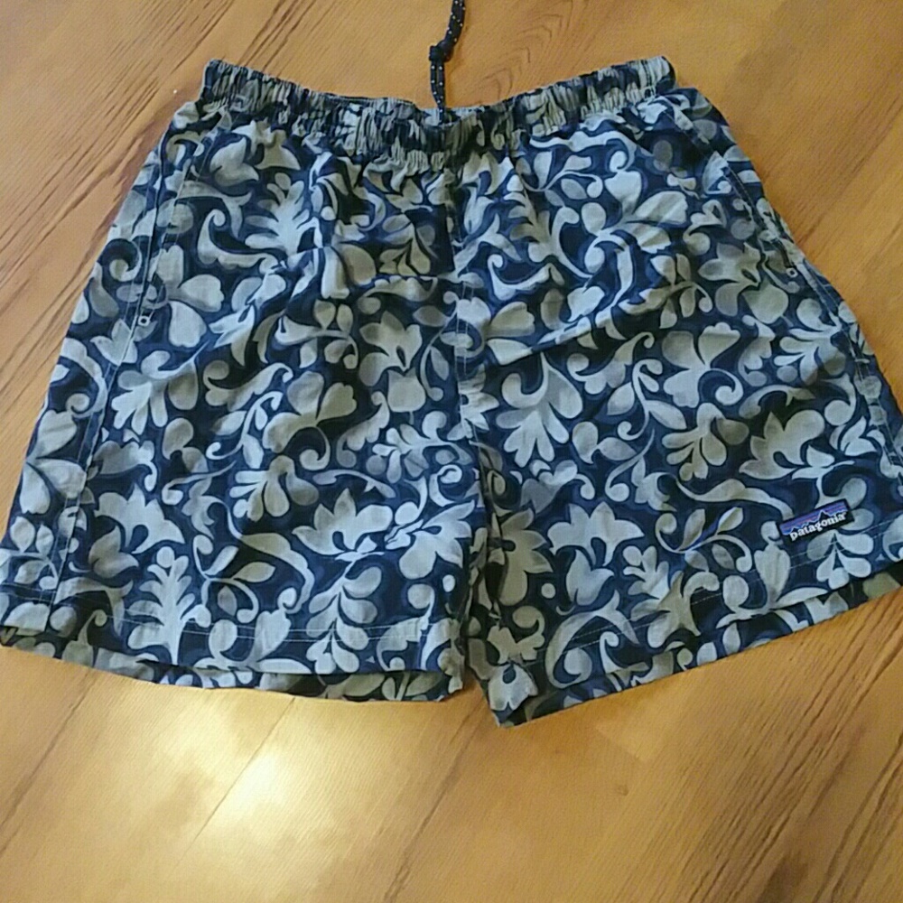 Patagonia shorts, m